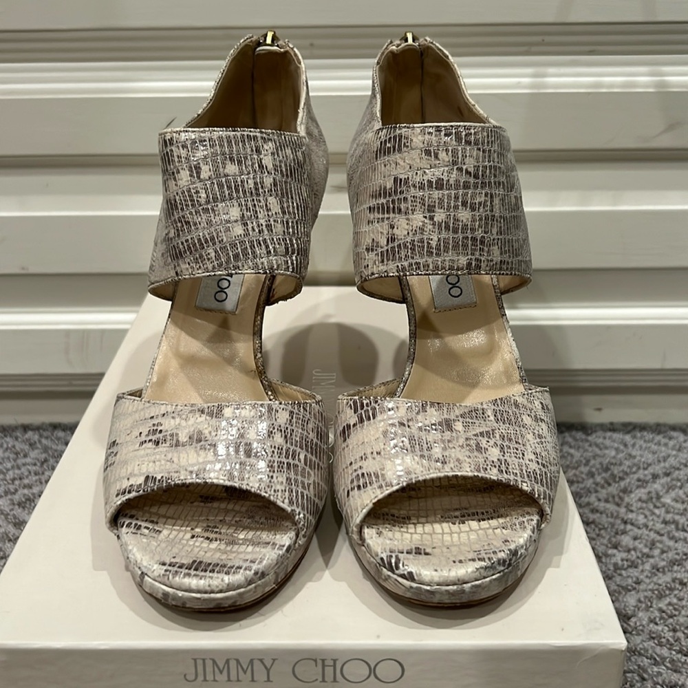 Jimmy Choo Lagoon lizard embossed heels marble color. Size 39